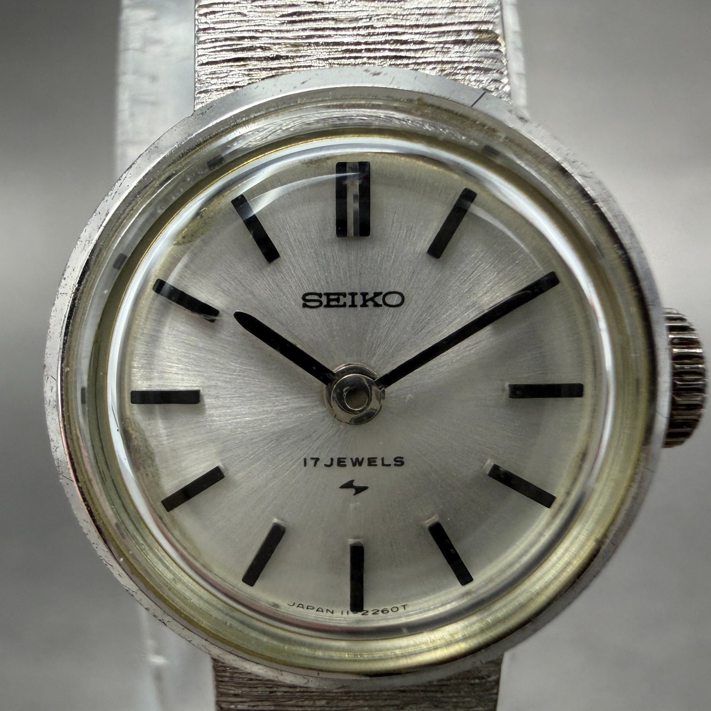 Seiko Watch Women 18mm Silver Dial Silver Tone Round Manual 11-0760 Runs Vintage1