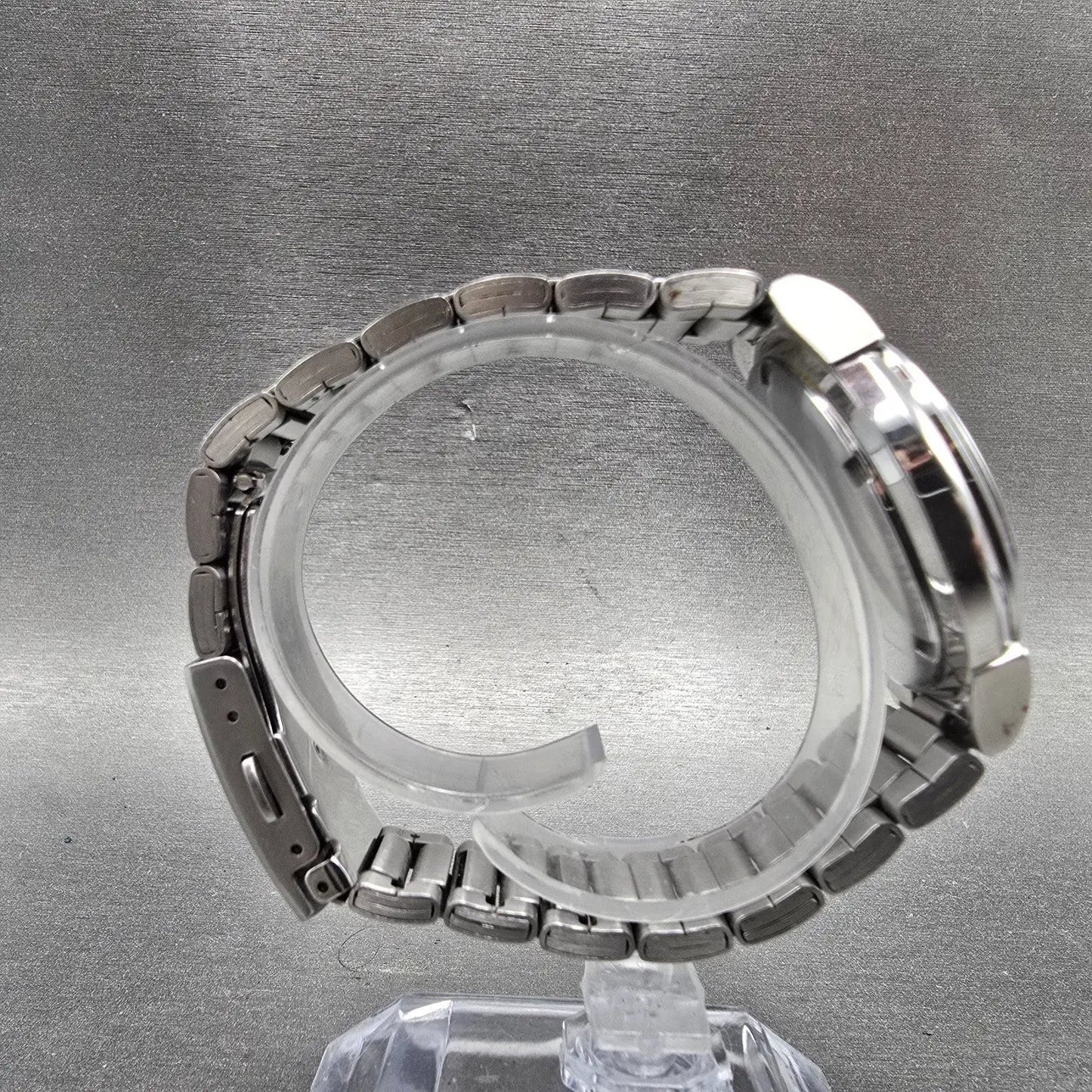 Citizen Eco-Drive Watch Men 36mm White Dial Silver Tone Date E111-S027161 Runs A8