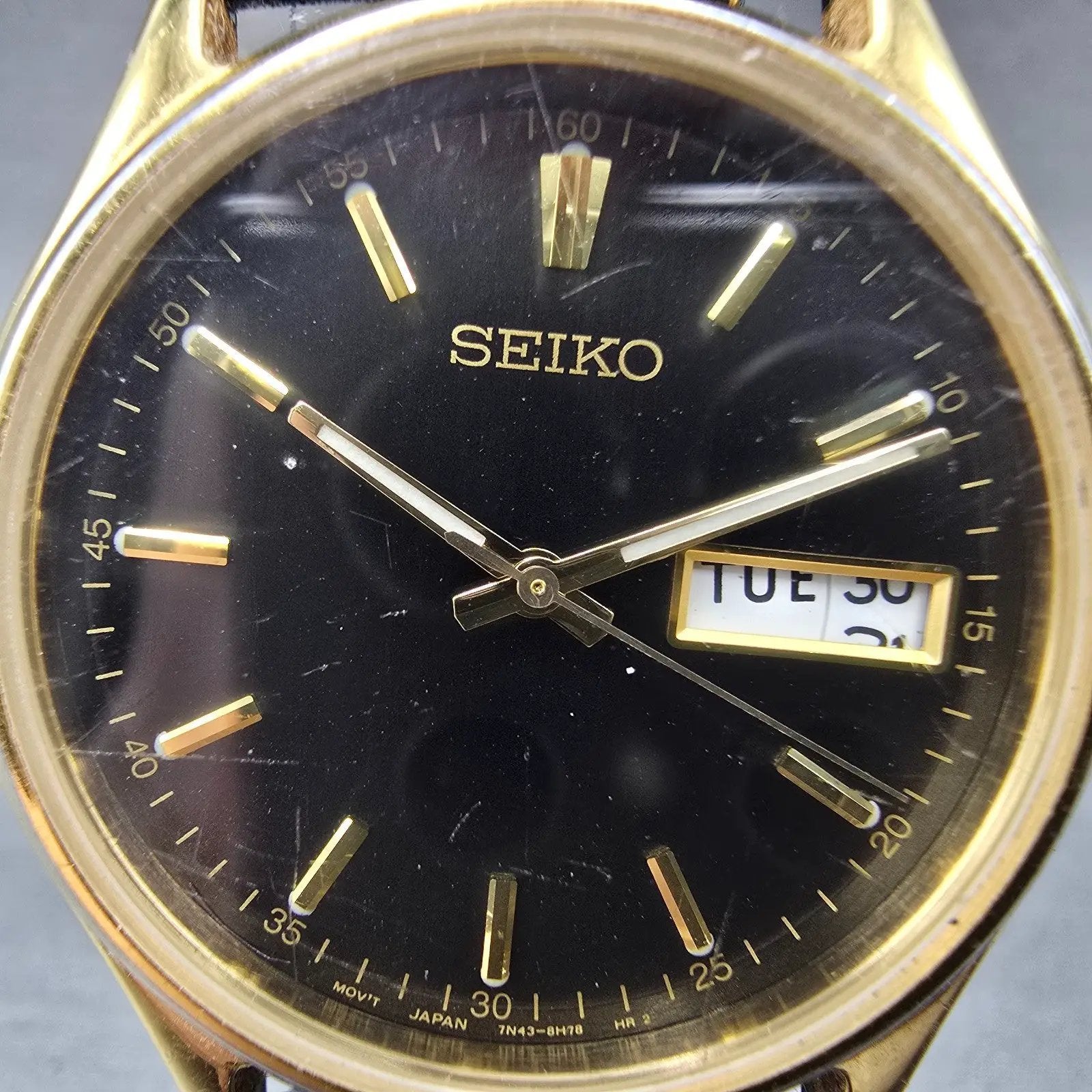 Seiko Watch Men 35mm Black Dial Gold Tone Daydate READ!!!! 7N43-8A99 New Battery1