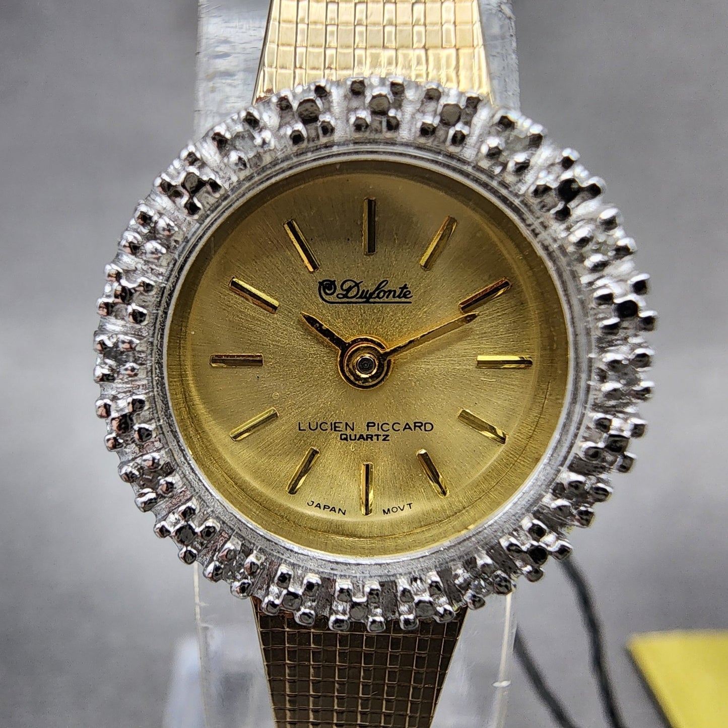 Lucien Piccard Dufonte Watch Women 17mm Champagne Dial Gold Tone Round New Batt1