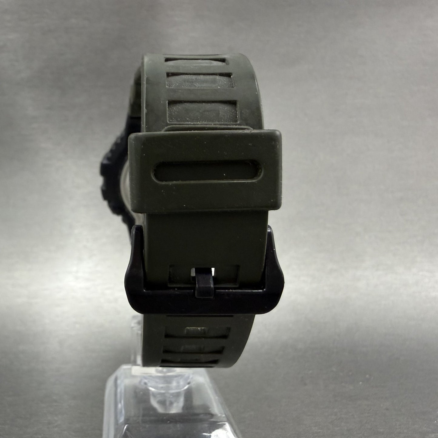 Casio Illuminator Watch Men 48mm Analgo Digital Black Green Alarm Chrono New Bat7