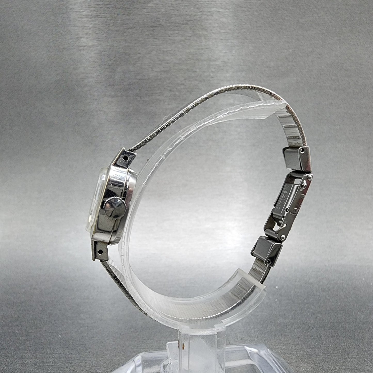 Citizen Claire Watch Women 17mm Silver Dial White Gold Plated Manal Wind  Runs6