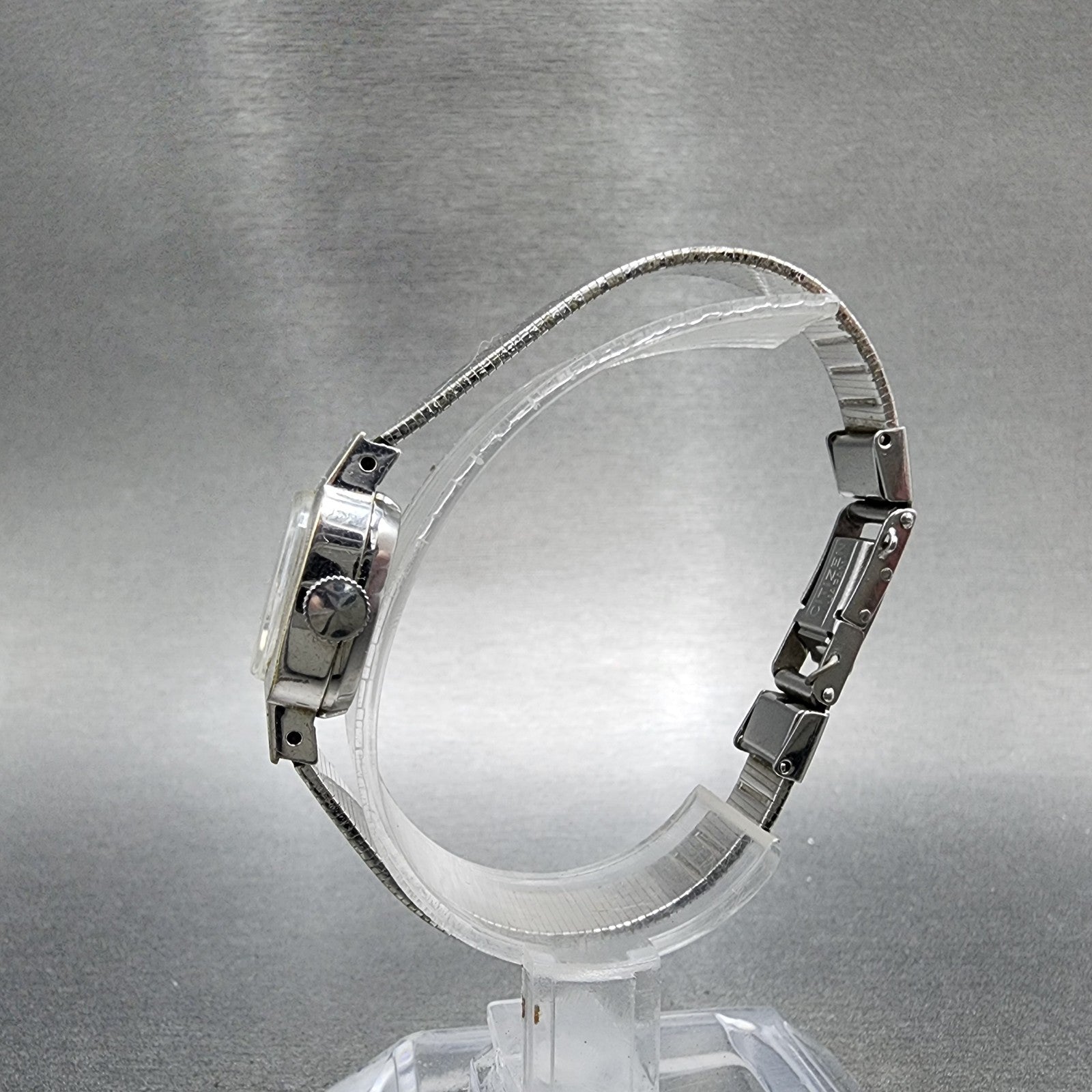 Citizen Claire Watch Women 17mm Silver Dial White Gold Plated Manal Wind  Runs6