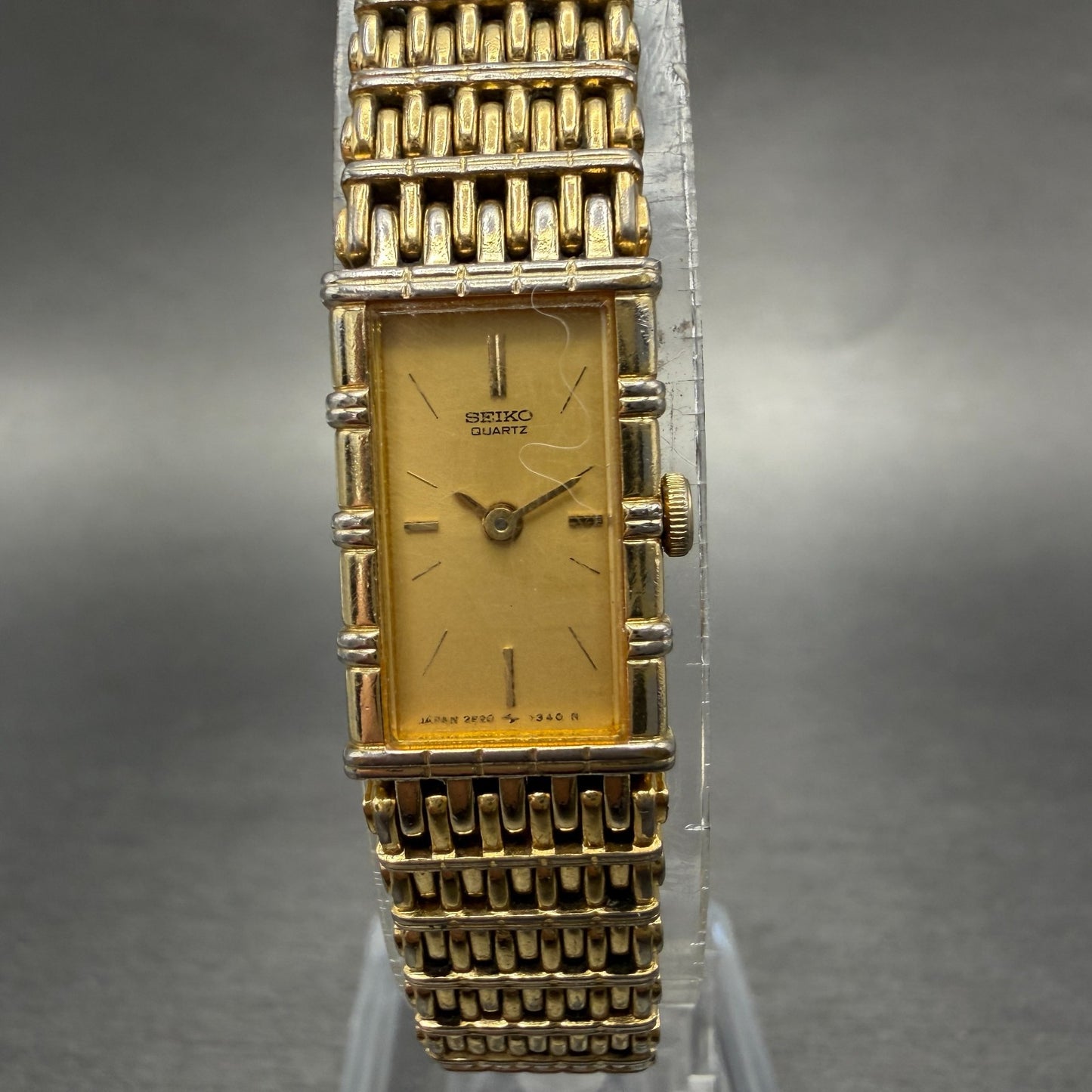 Seiko Tank Watch Women 12mm Champagne Dial Gold Tone 2e20-5079 New Battery HN40