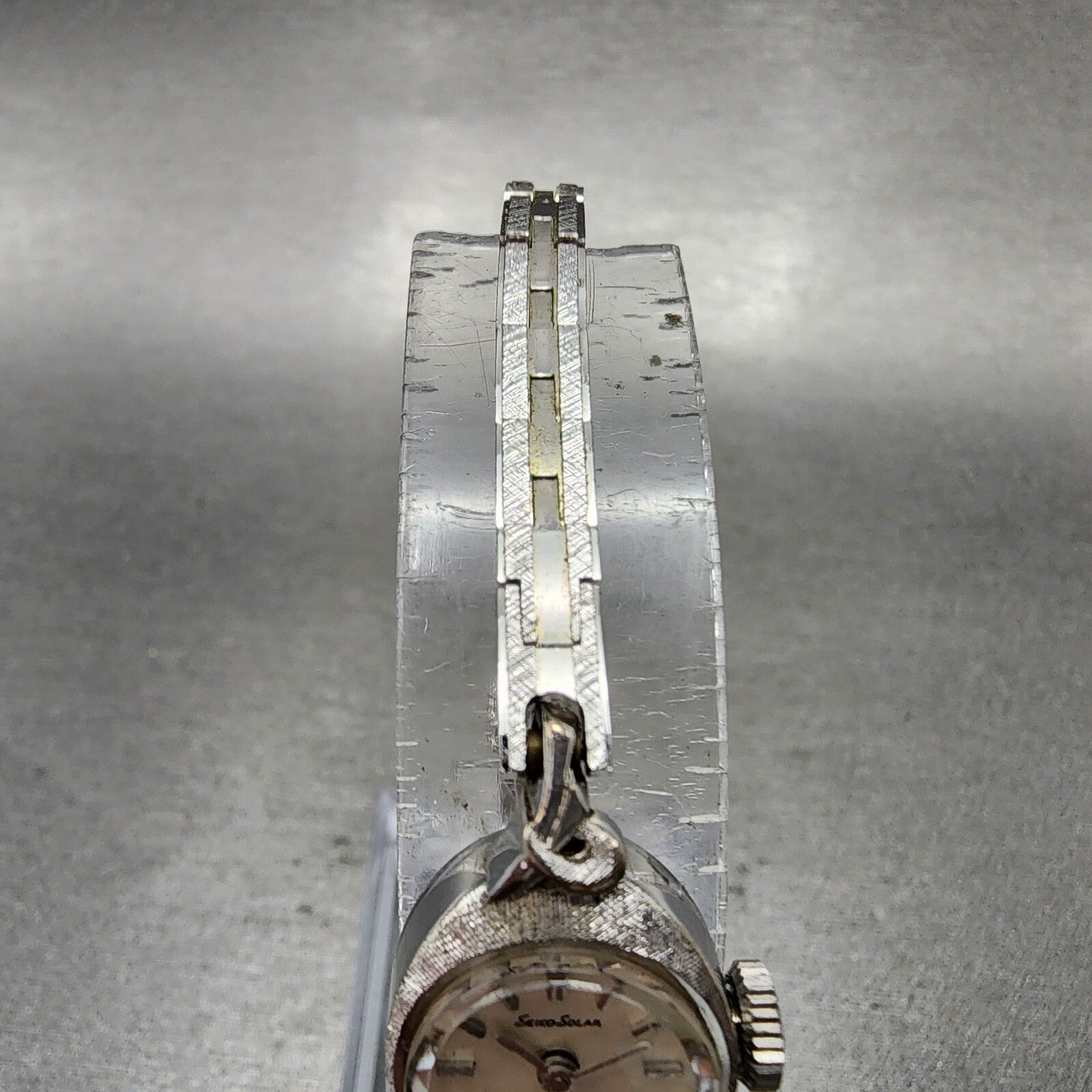 Seiko Solar Watch Women 15mm White Dial Gold Plated Manual Wind 100670 Runs4