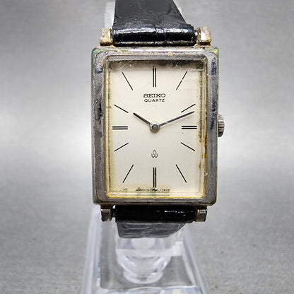 Seiko Tank Watch Women 19mm Silver Dial Silver Tone 165920 New Battery0