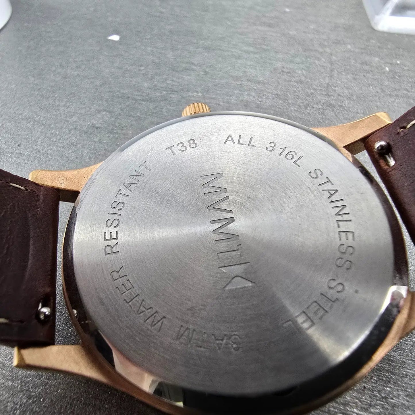 MVMT 40 Series Watch Men 40mm White Dial Rose Gold Tone Round Leather New batt9