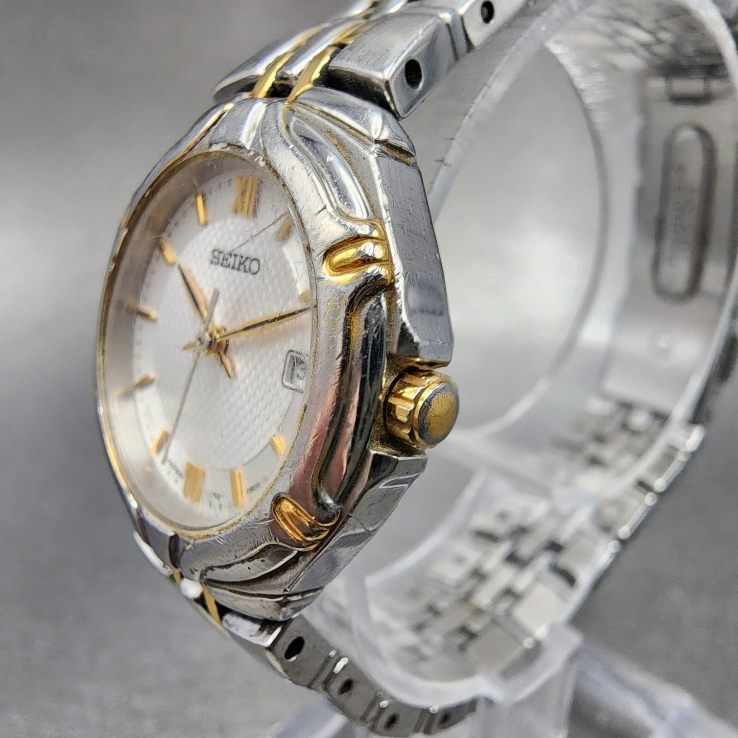 Seiko Watch Women 26mm Silver Dial Two Tone Date Round 7n820at0 New Battery2