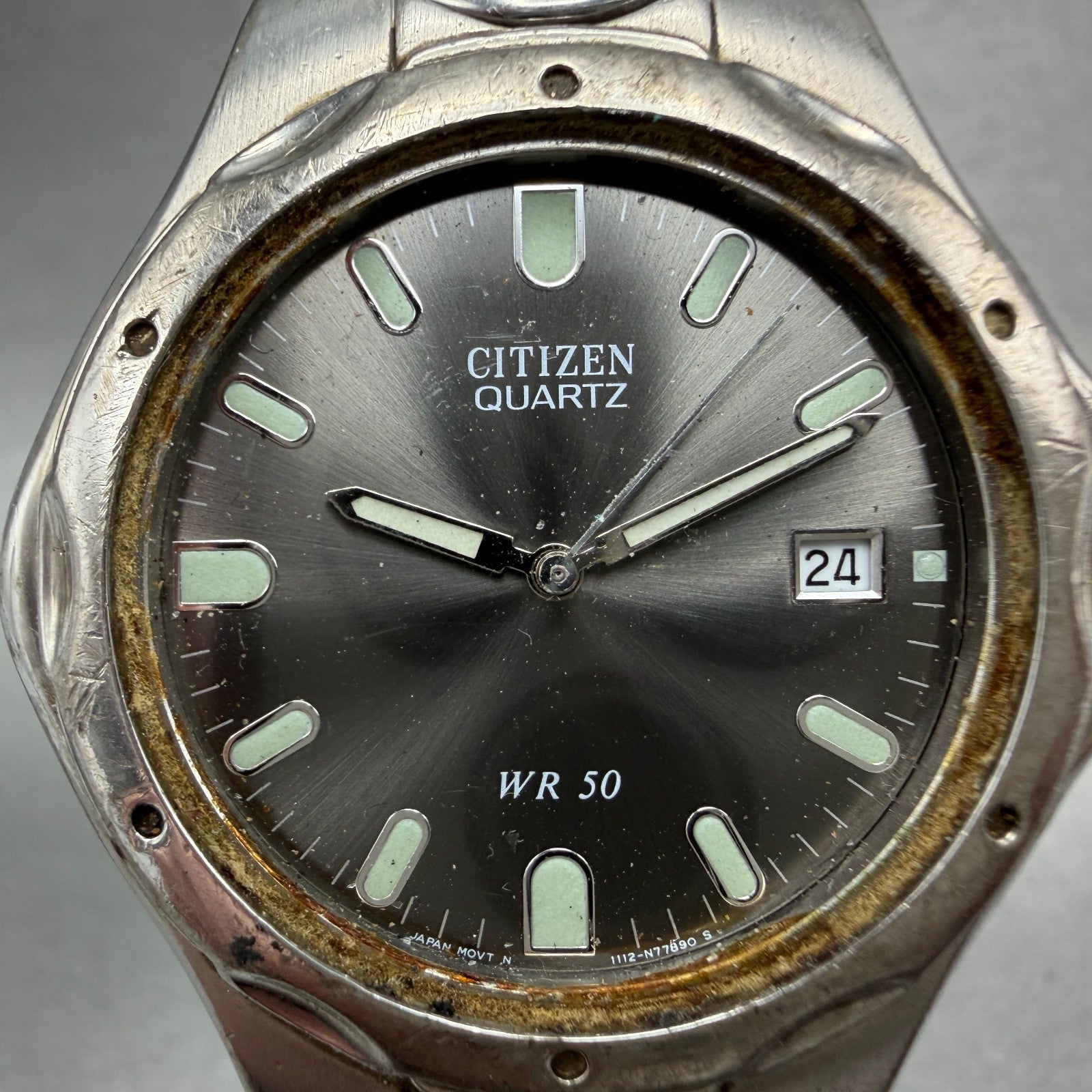 Citizen Watch Men 36mm Gray Dial Silver Tone Date Round 1112-S68113 PARTS VTG2