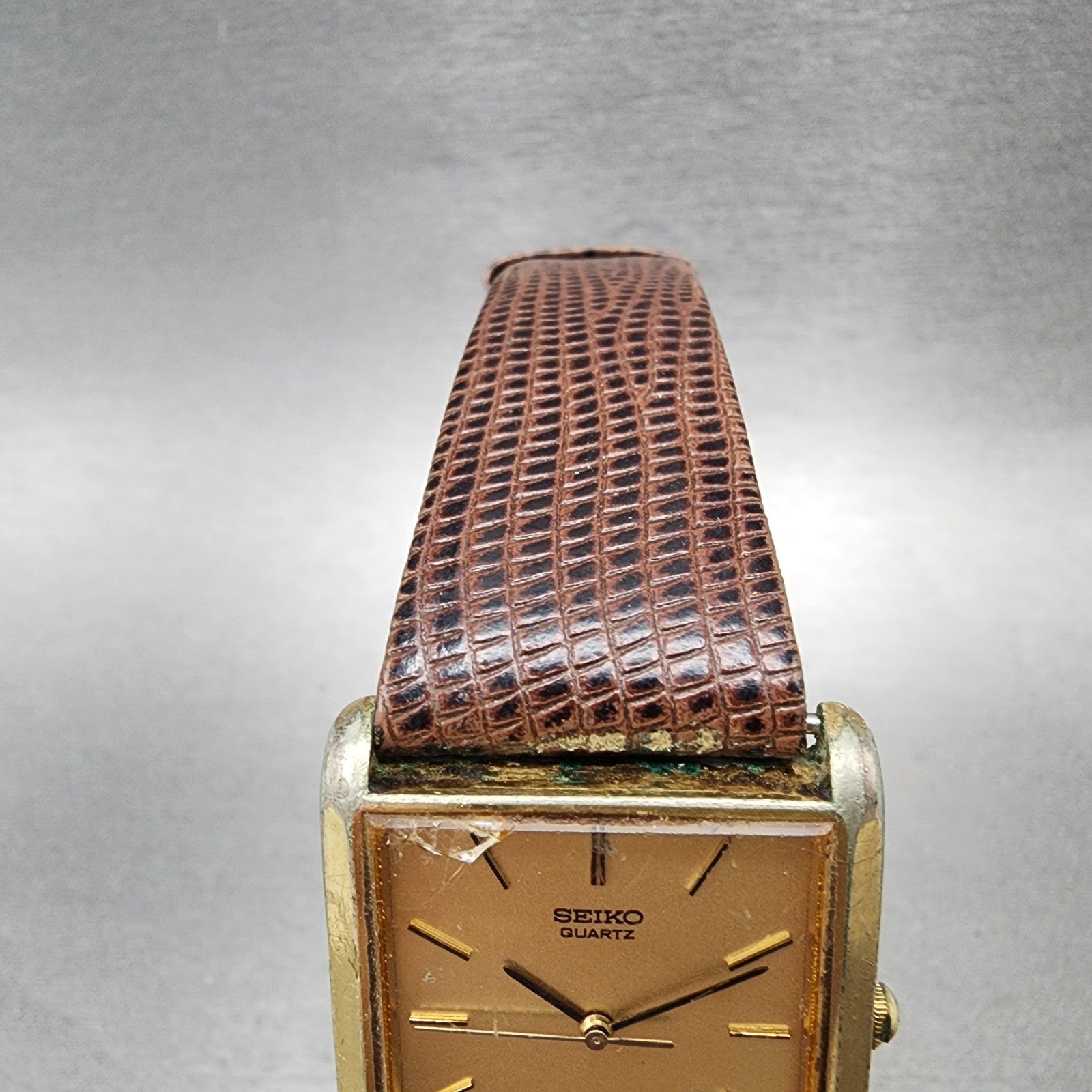 Seiko Tank Watch Men 28mm Champagne dial Gold Tone 78105039 New Battery5