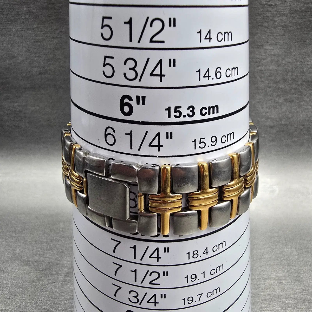 Bulova Watch Men 26mm White Dial Two Tone Date Rectangle 98B71 New Battery9
