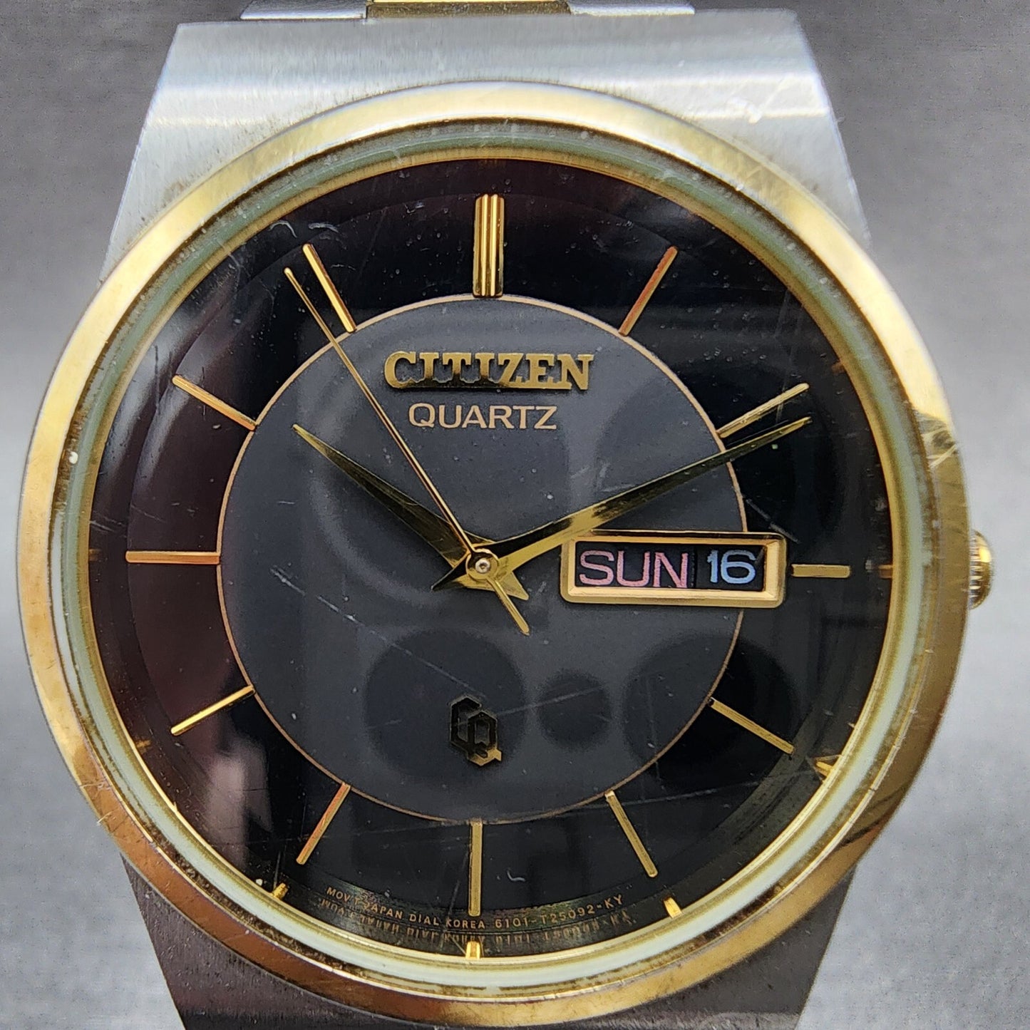 Citizen CQ Watch Men 34mm Black Dial Two Tone Daydate Round 6101-T15588 New Batt