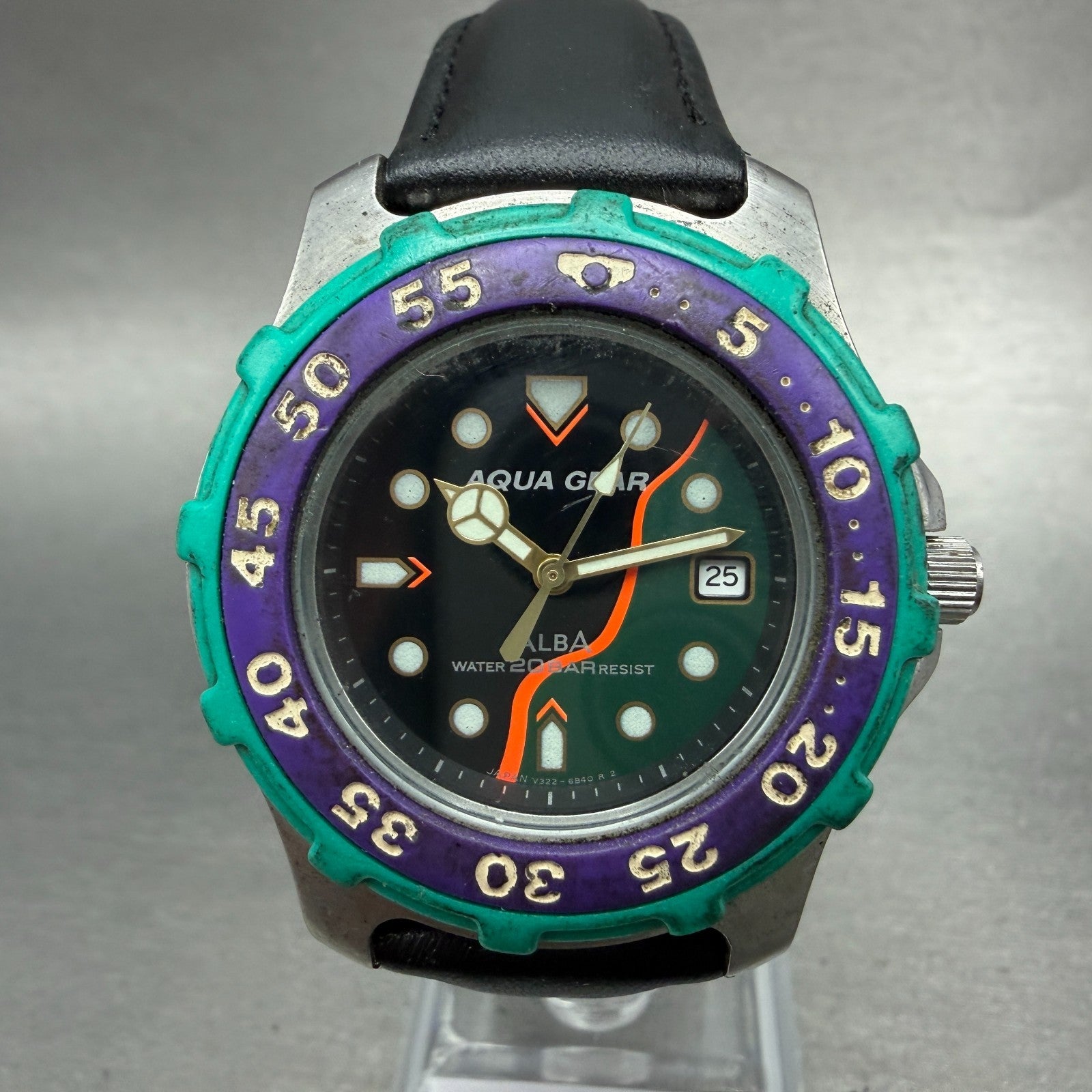 Seiko ALBA Aqua Gear Dive Watch 37mm Black&Green Dial Silver Tone Date New batt0
