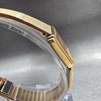 Seiko Tank Watch Women 17mm Gold Dial Gold Tone Rectangle 7320-5479 New Batt VTG3
