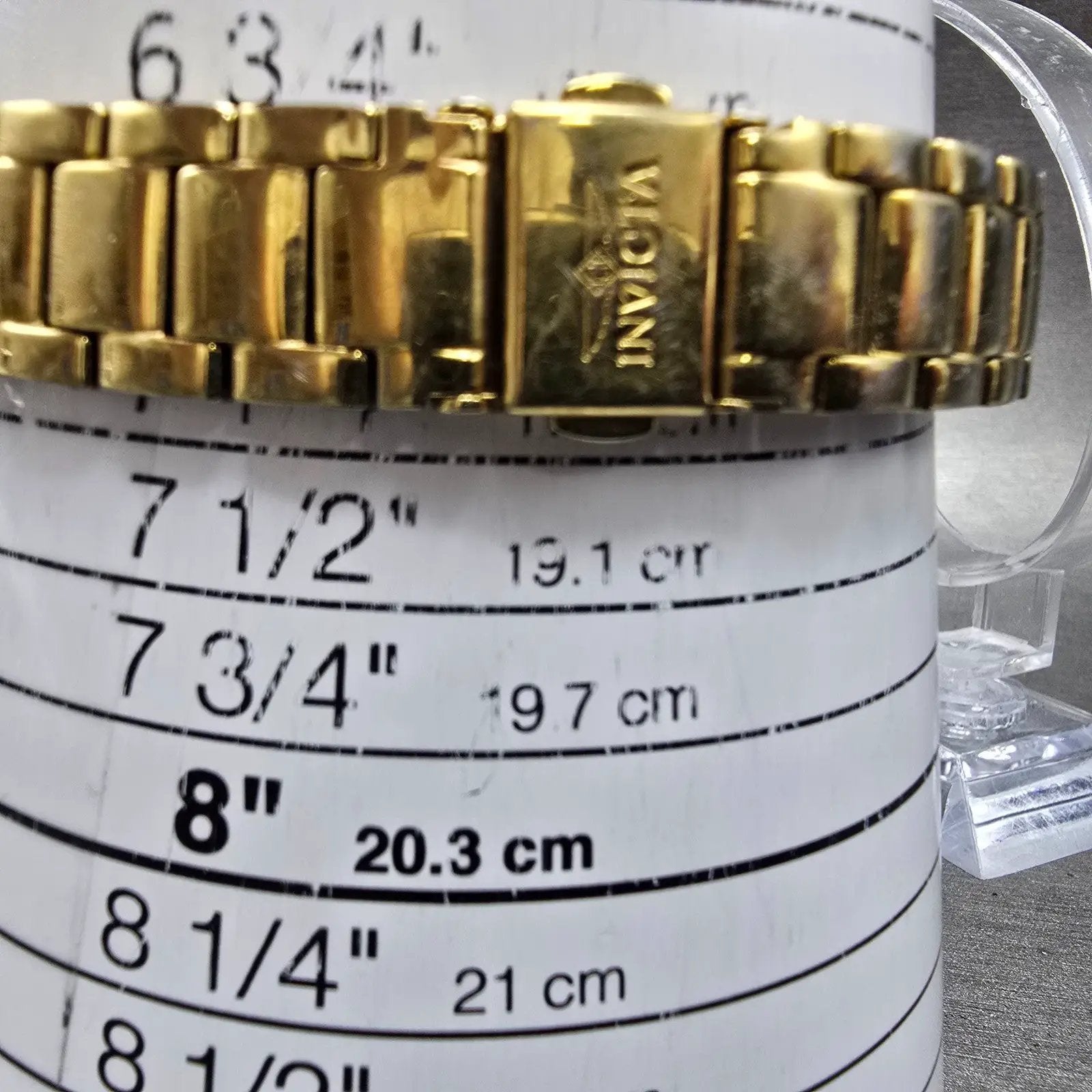 Invicta Watch Women 33mm MOP Dial Gold Tone Round 31105 New Battery Cream10