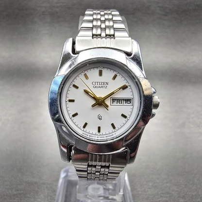 Citizen CQ Watch Women 26mm White Dial Silver Tone Daydate 1002-B02855 New Batt0