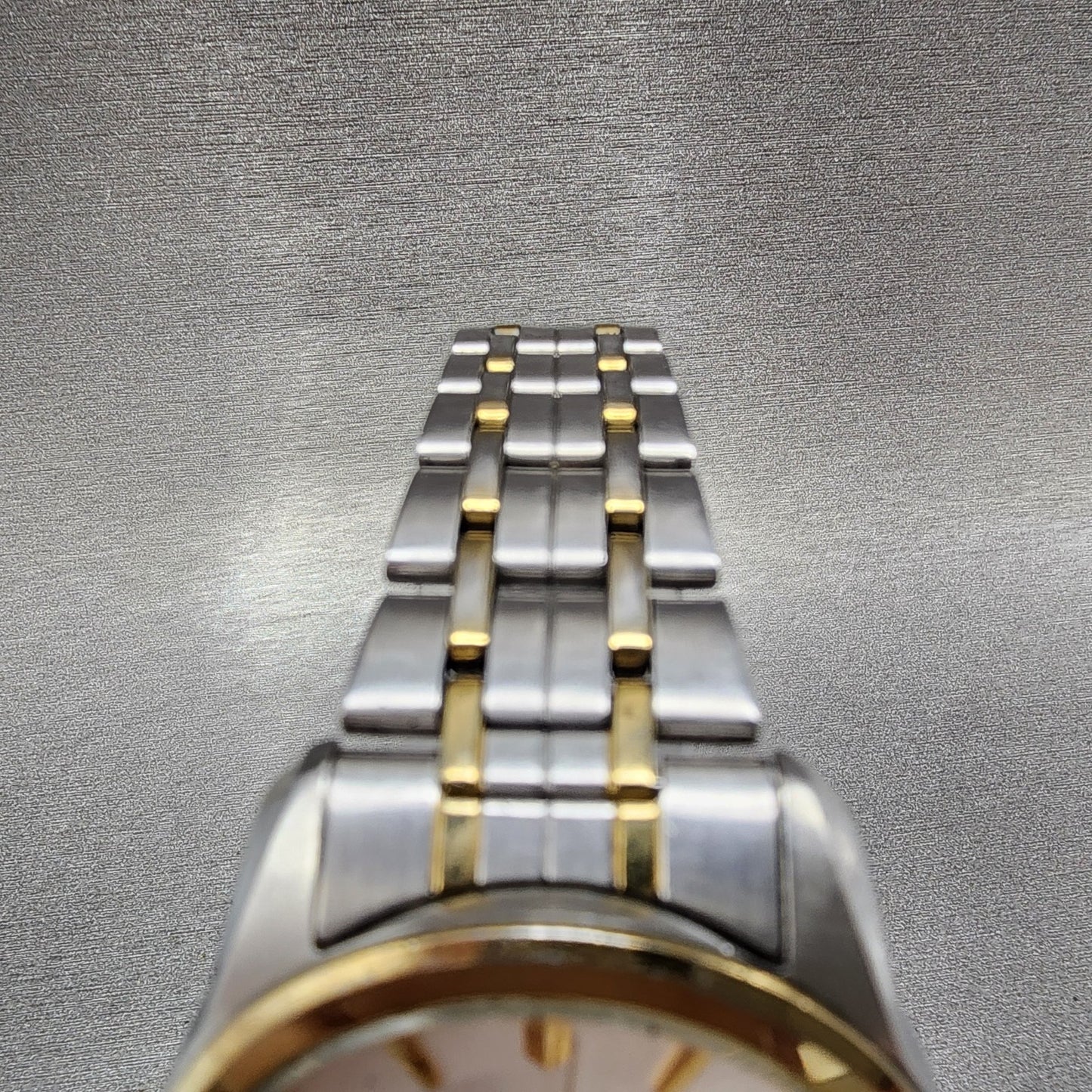 Seiko 100m Watch Men 39mm Silver Dial Two Tone Date Round 7n420fl0 PARTS5