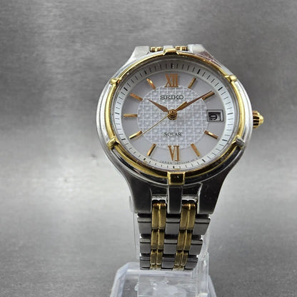 Seiko Solar Watch Women 28mm White Dial Two Tone Date Round V187-0AA0 Runs JP5