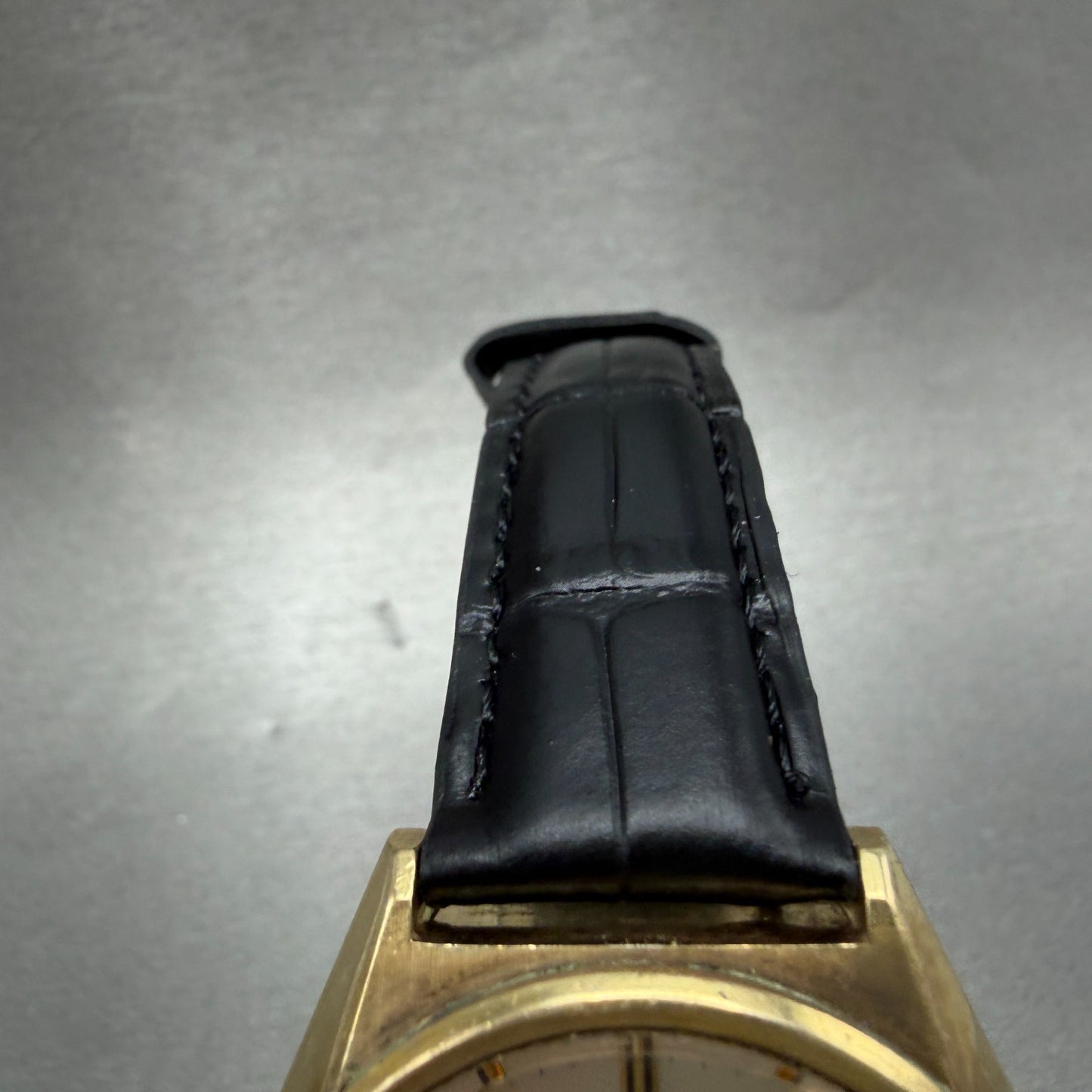 Seiko Grand Quartz Watch Men 38mm Silver Dial Gold Tone Daydate 4843-8041 NewBat4