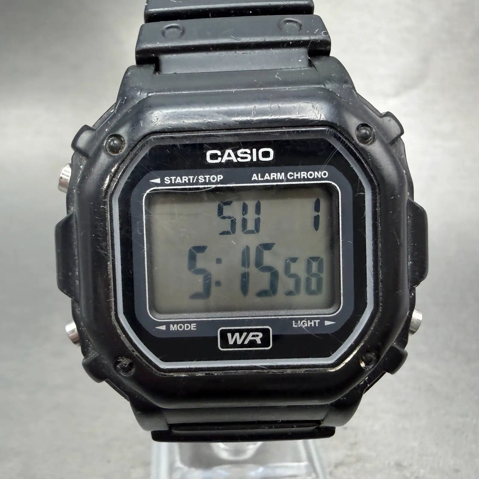 48043070