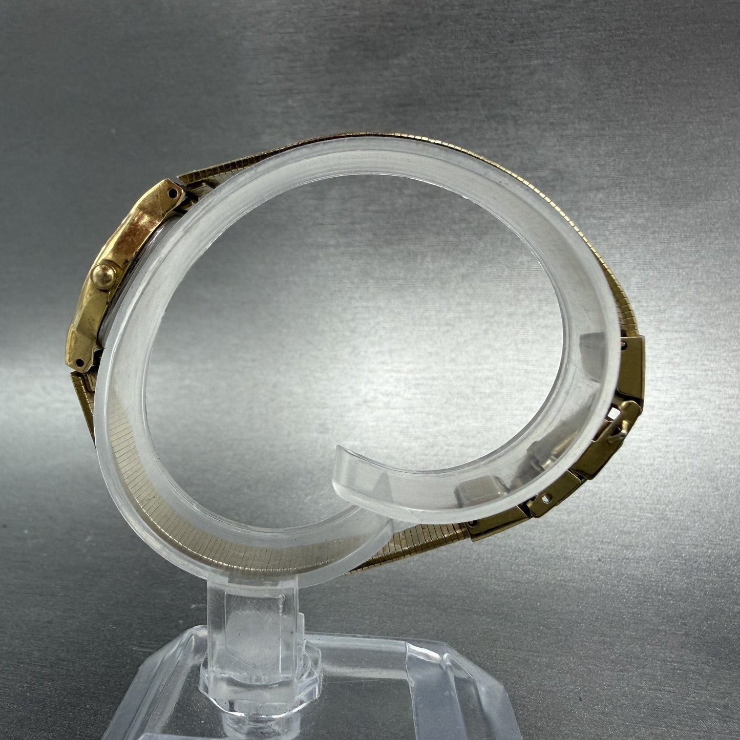 Seiko Watch Women 18mm Black Dial Gold Tone Round 1N00-0H59 New Battery6