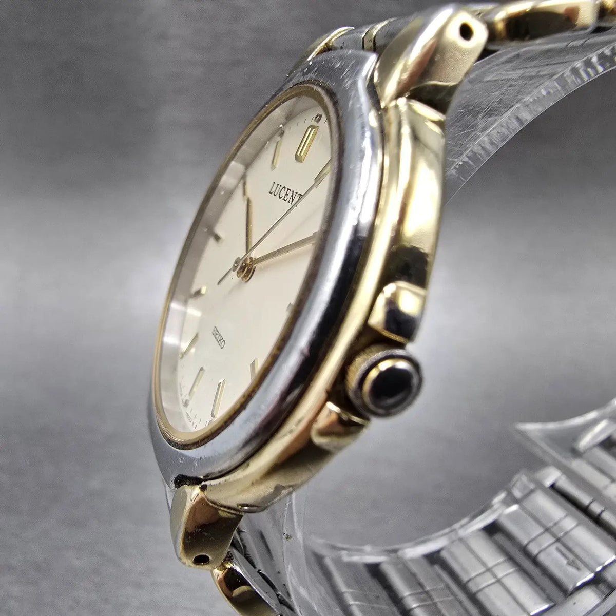Seiko Lucent Watch Men 32mm Cream Dial Two Tone Round 8N21-6000 New Battery JDM2