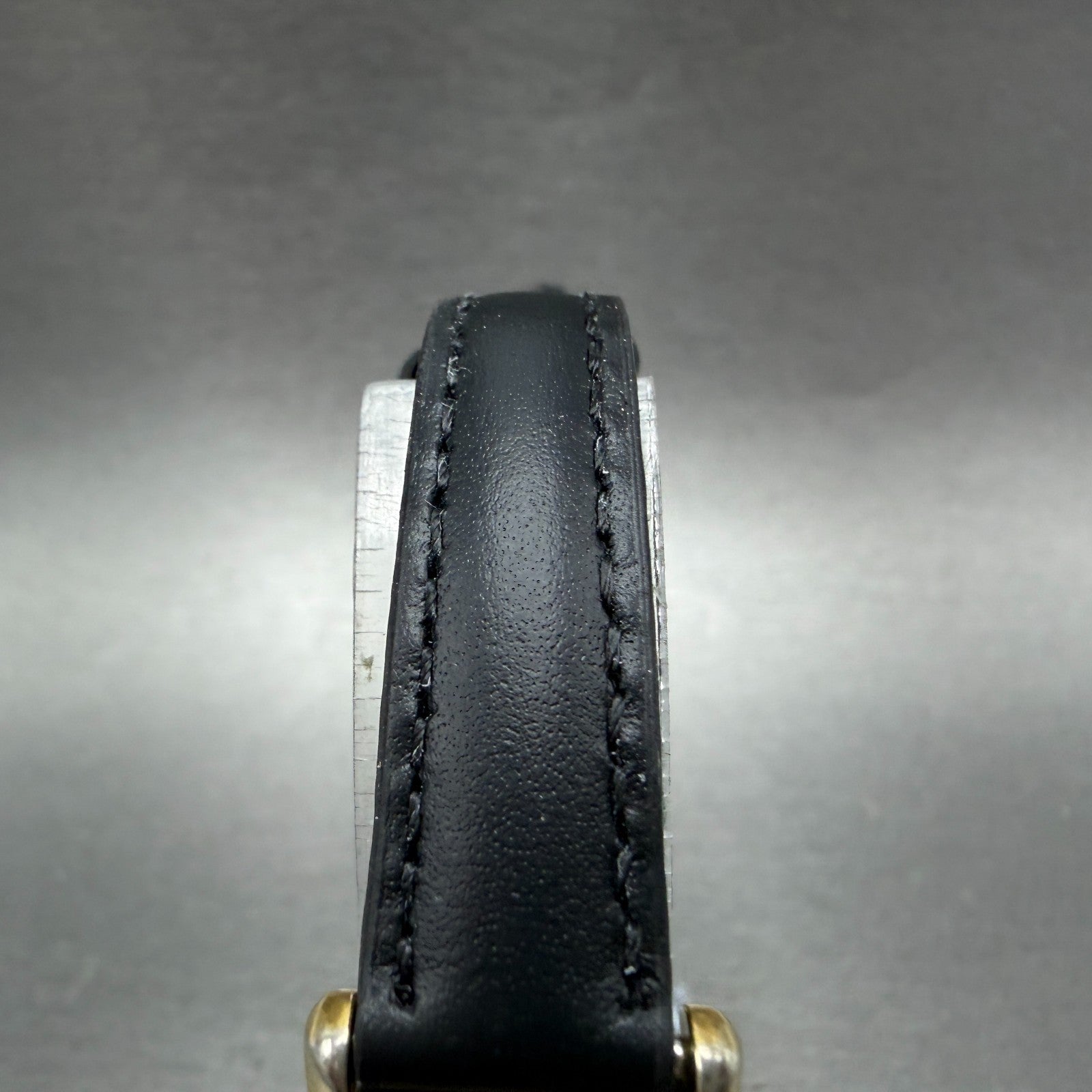 Seiko Tank Watch Women 18mm White Dial Gold Tone 1400-5039 New Battery VTG TNT44