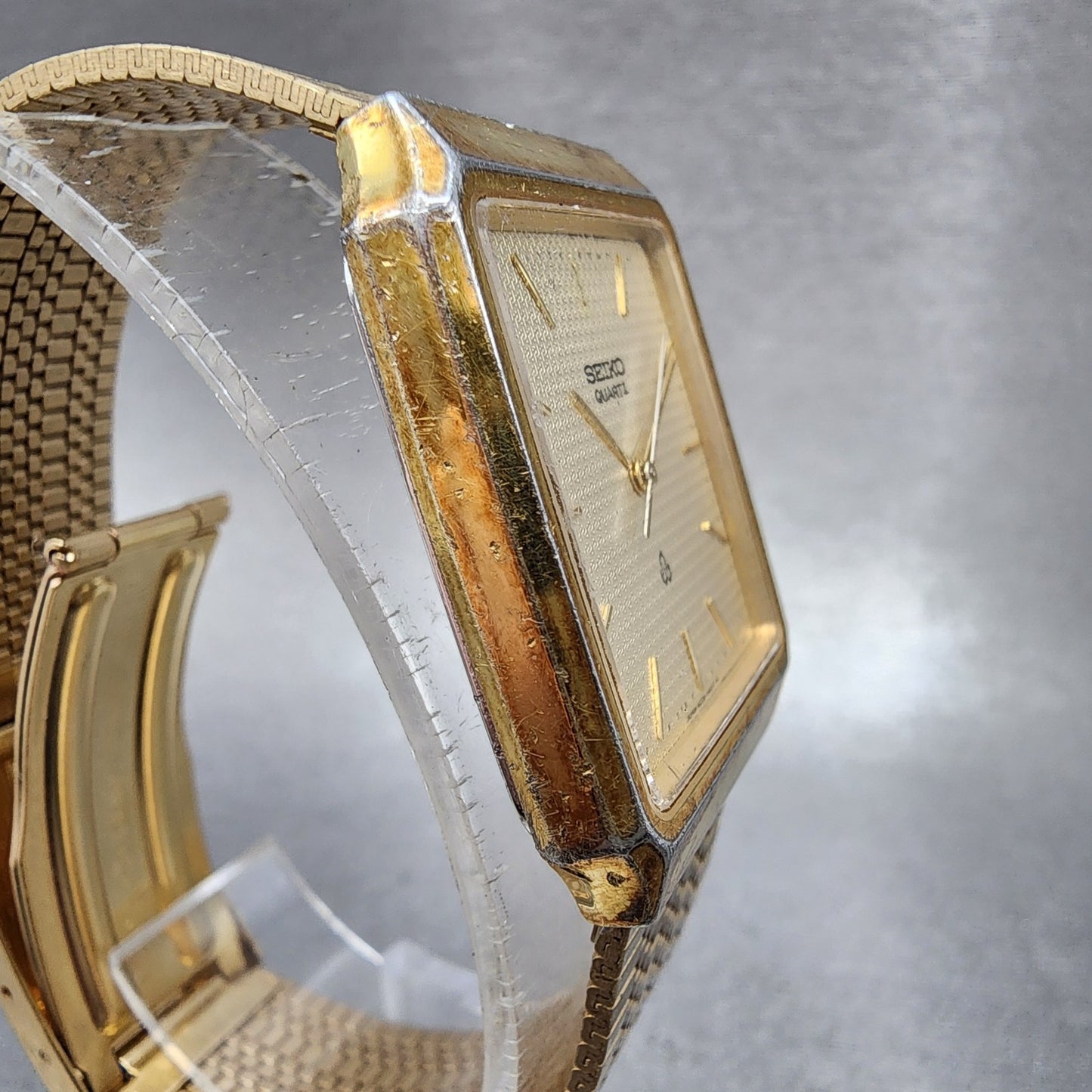 Seiko Tank Watch Men 29mm Champagne Dial Gold Tone 60305340 New Battery3