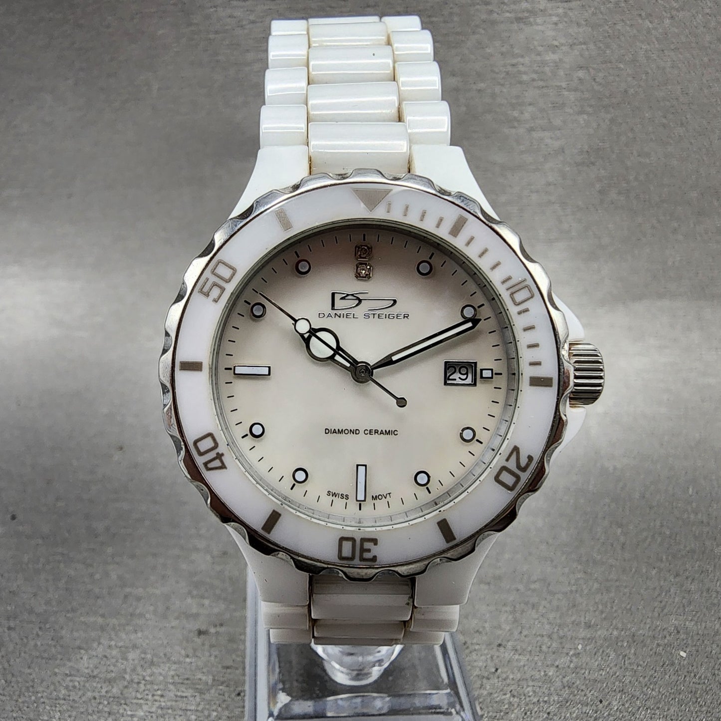 Daniel Steiger Dive Watch Women 38mm MOP Dial White Ceramic Date Round New Batt0
