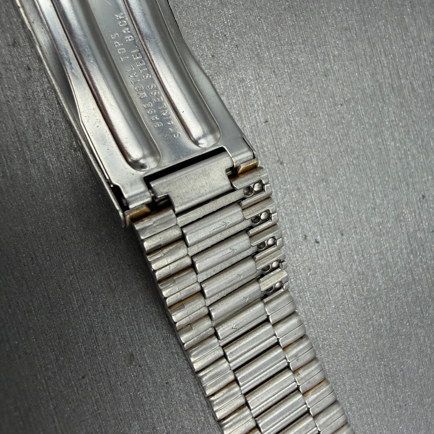 Seiko SQ Bracelet 18mm Stainless Steel Gold Tone Tri Folding Clasp Vintage Japan10