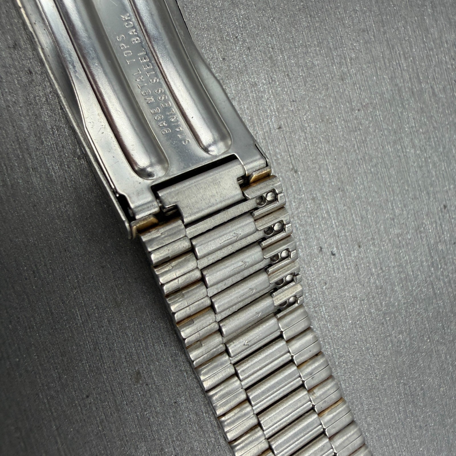 Seiko SQ Bracelet 18mm Stainless Steel Gold Tone Tri Folding Clasp Vintage Japan10
