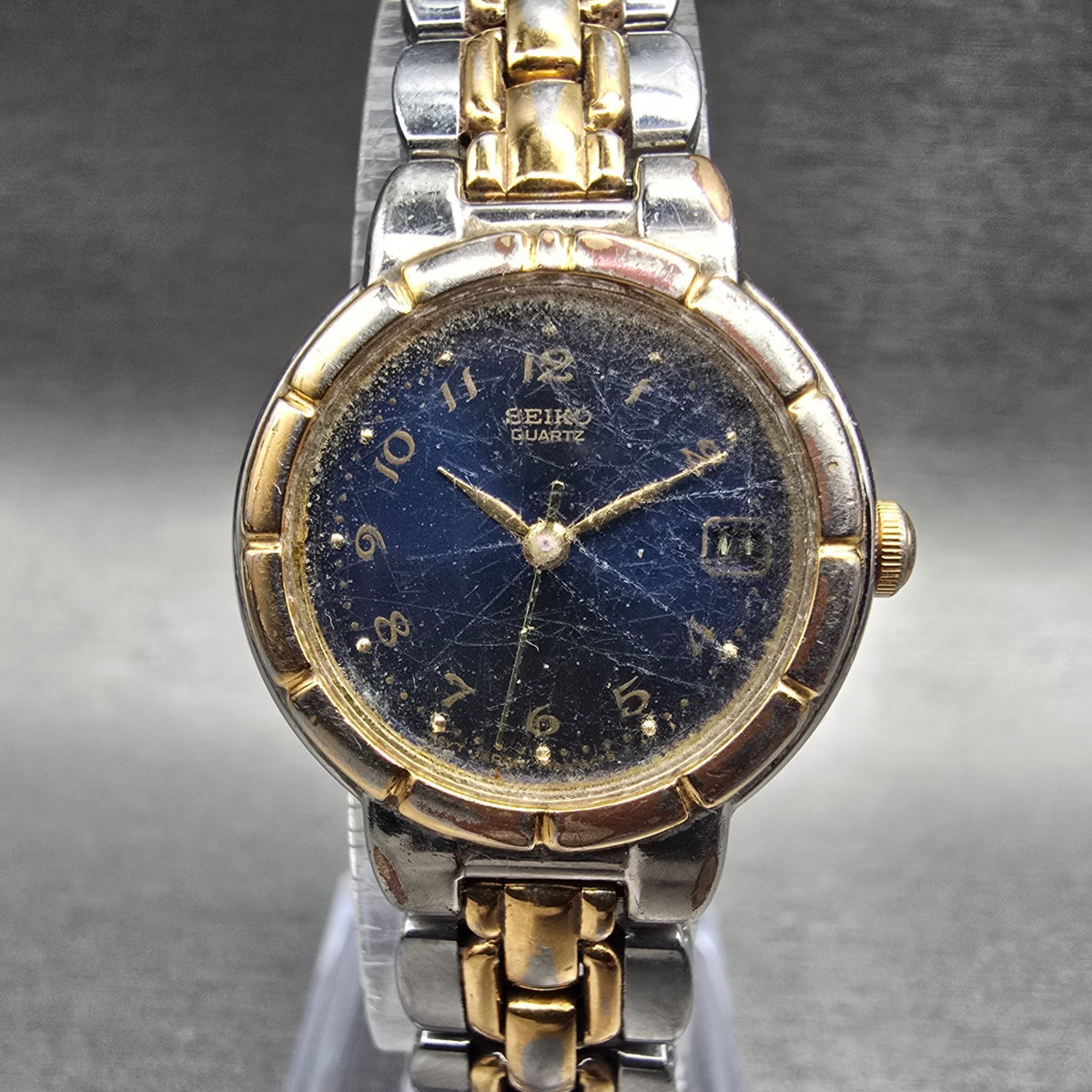 Seiko Watch Women 23mm Blue Dial Two Tone Date Round 7N82-6B79 New Battery JP0