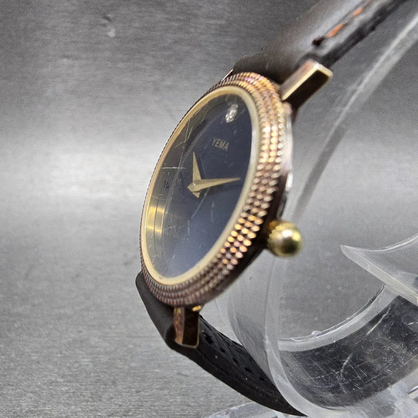 Yema Watch Women 25mm Blue Dial Gold Tone Round Leather Band New Battery2
