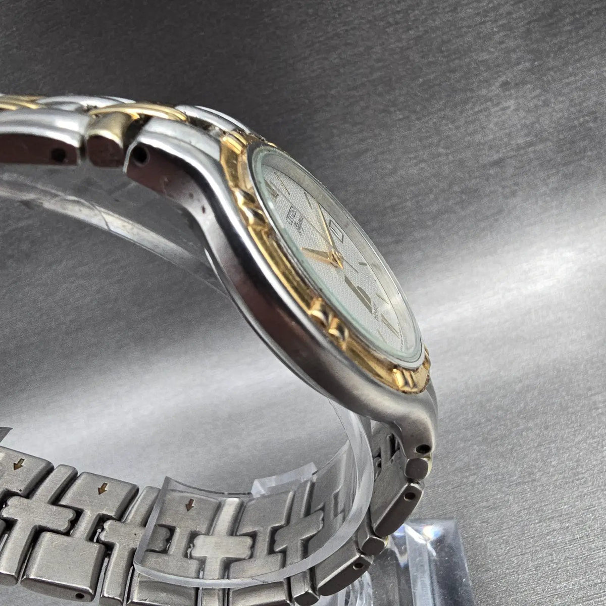 Citizen Elegance Watch Men 35mm Silver Dial Two Tone Date 5510-H04511 New Batt J3