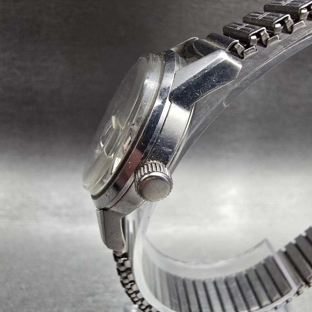 Seiko Watch Women 27mm Silver Dial Silver Tone Date Round 2118-0230 Manual Wind2