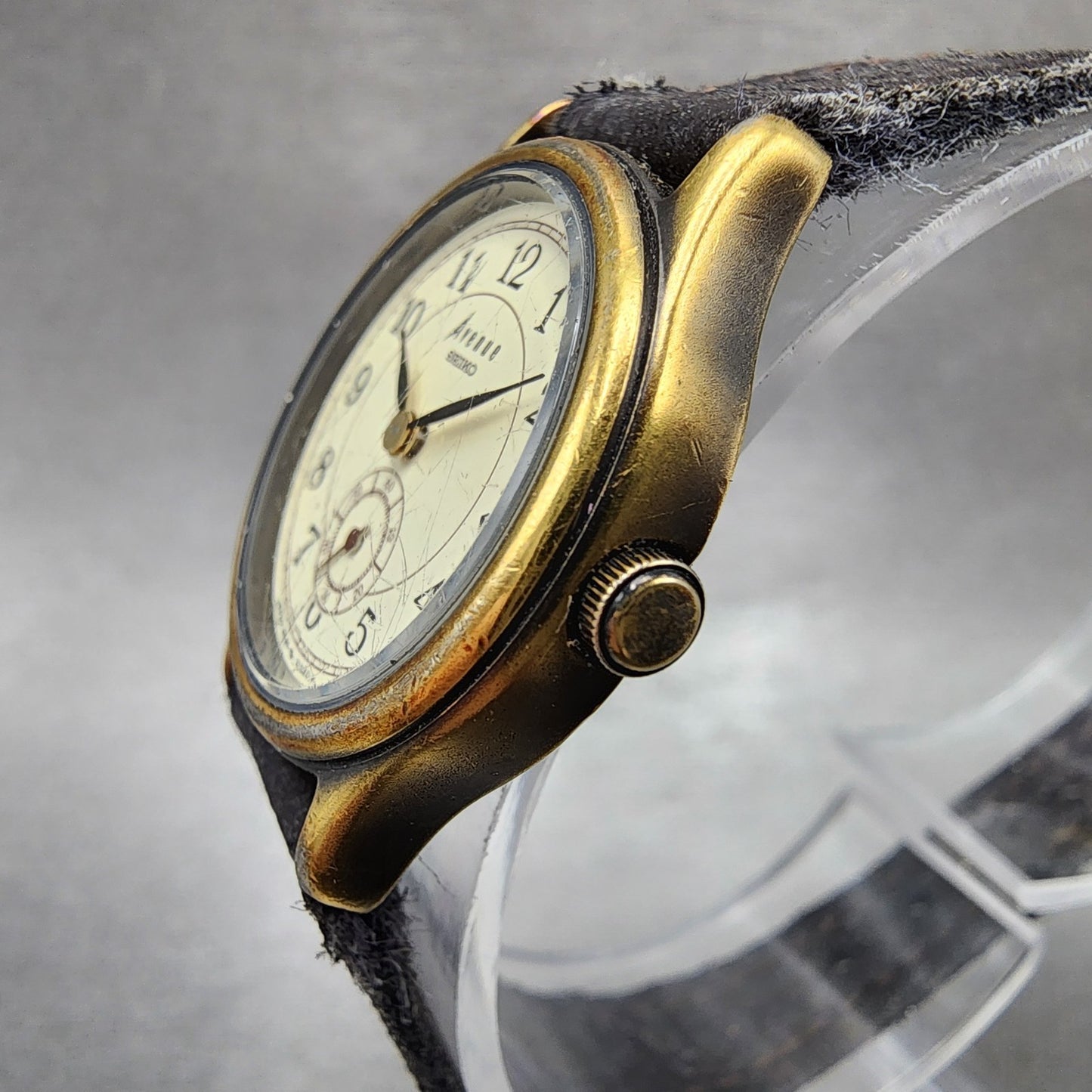 Seiko Avenue Watch Women 24mm White Dial Bronze Tone 2g380160 New Battery2