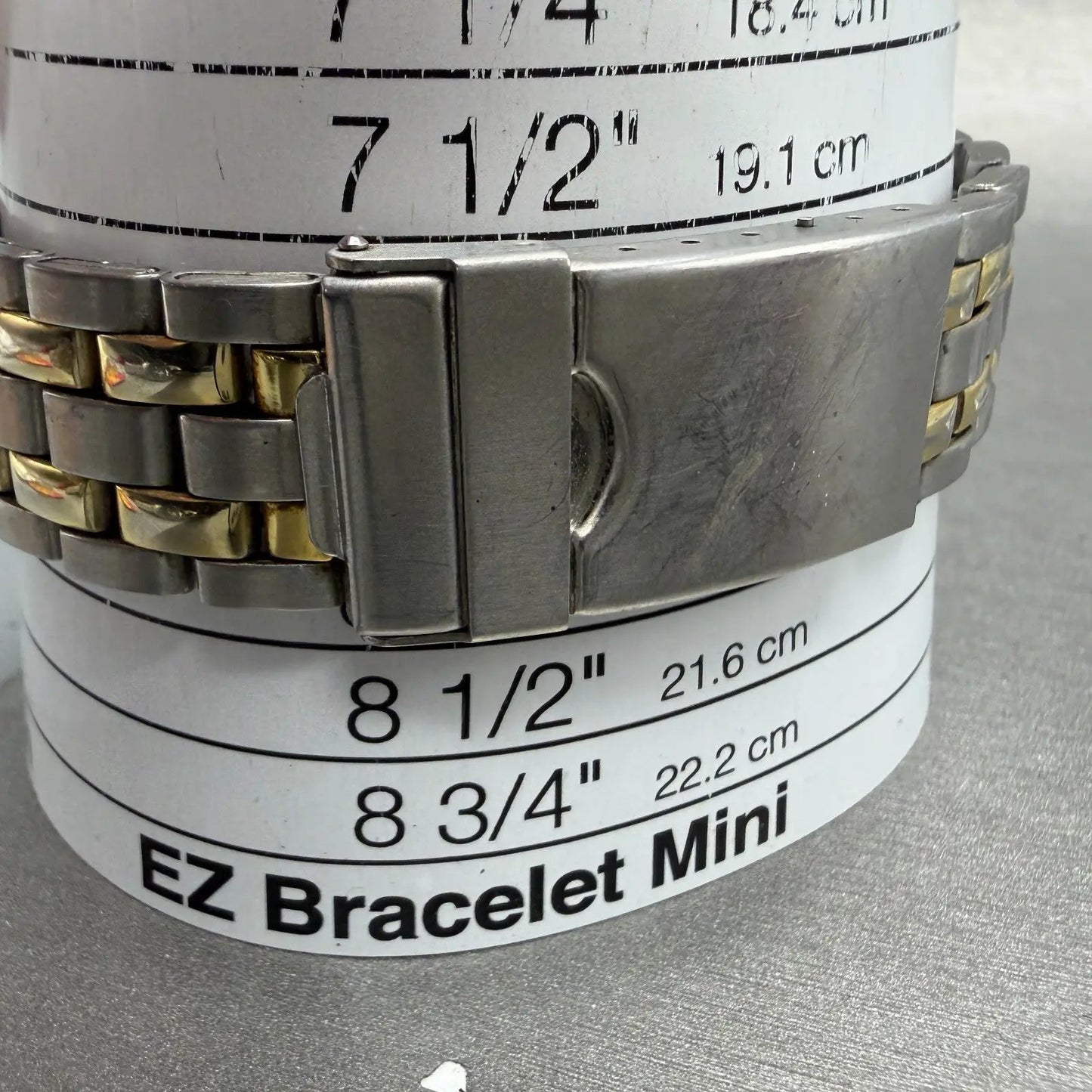 48009718