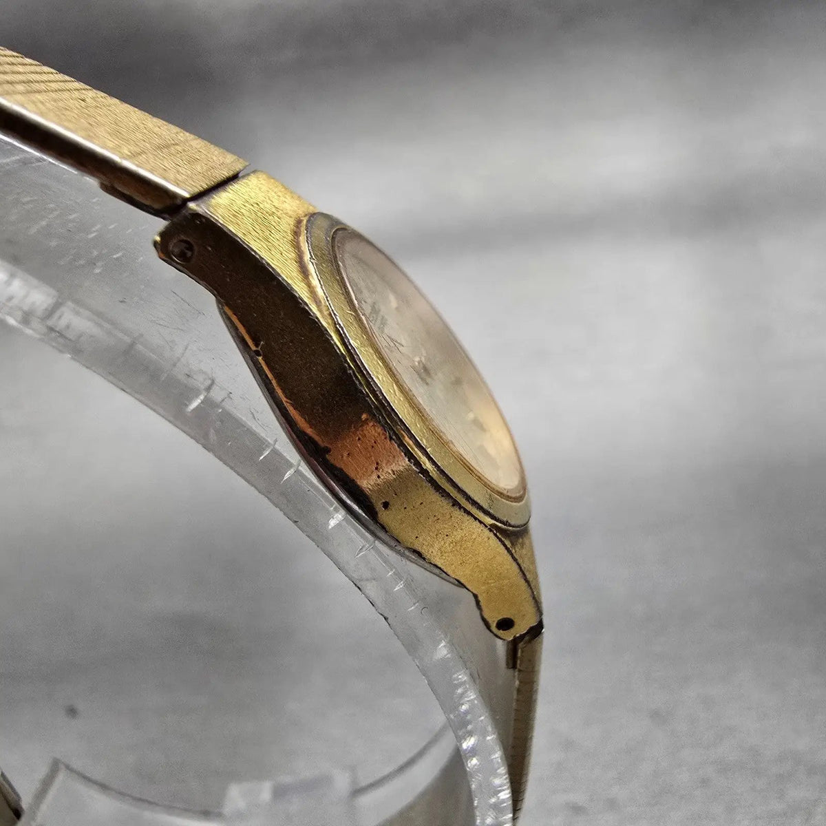 Seiko Watch Women 19mm Gold Dial Gold Tone Round 4N00-0669 New Battery VTG 1233