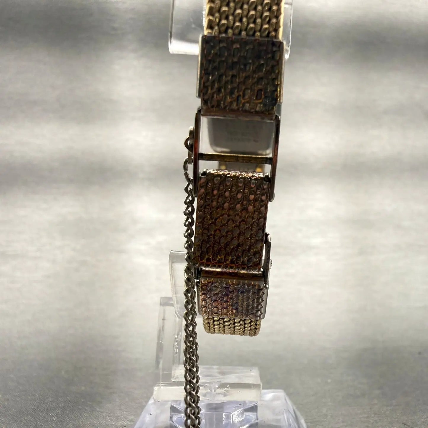 Seiko Tank Watch Women 17mm White Dial Gold Tone Rectangle 1400-8210 New Battery7