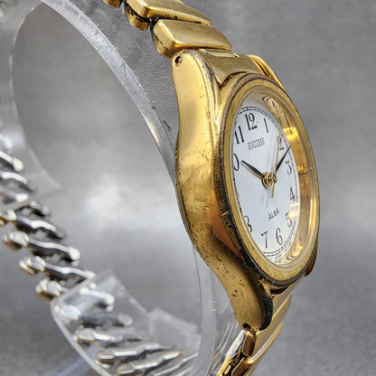 Seiko Alba Success Watch Women 25mm White Dial Gold Tone V7011l70 New Battery3