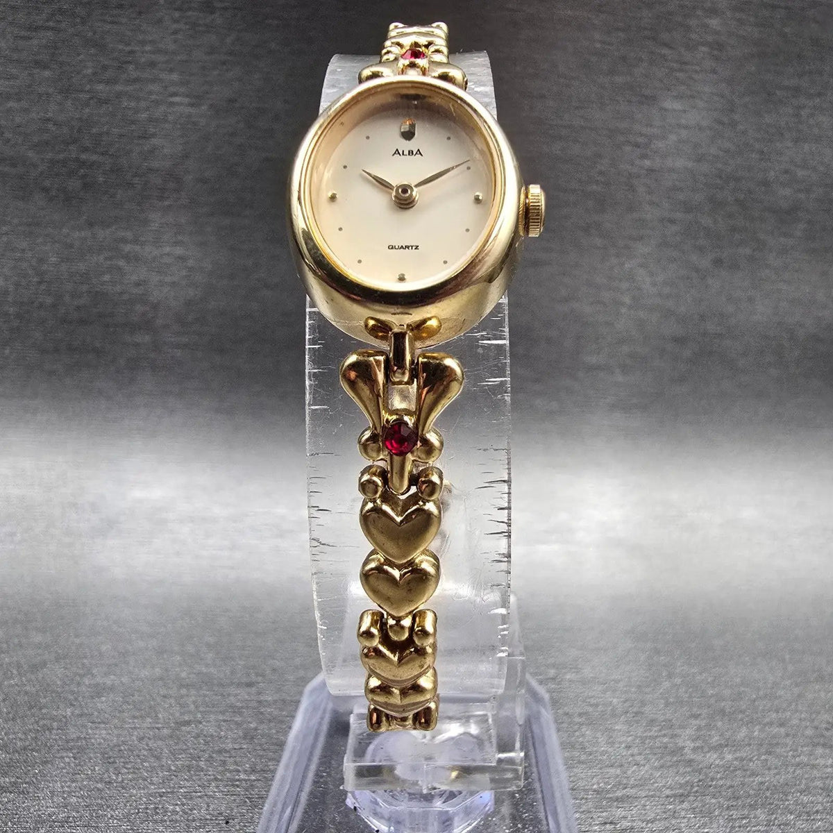 Seiko Alba Watch Women 17mm Cream Dial Gold Gems Oval V810-5020 New Battery5