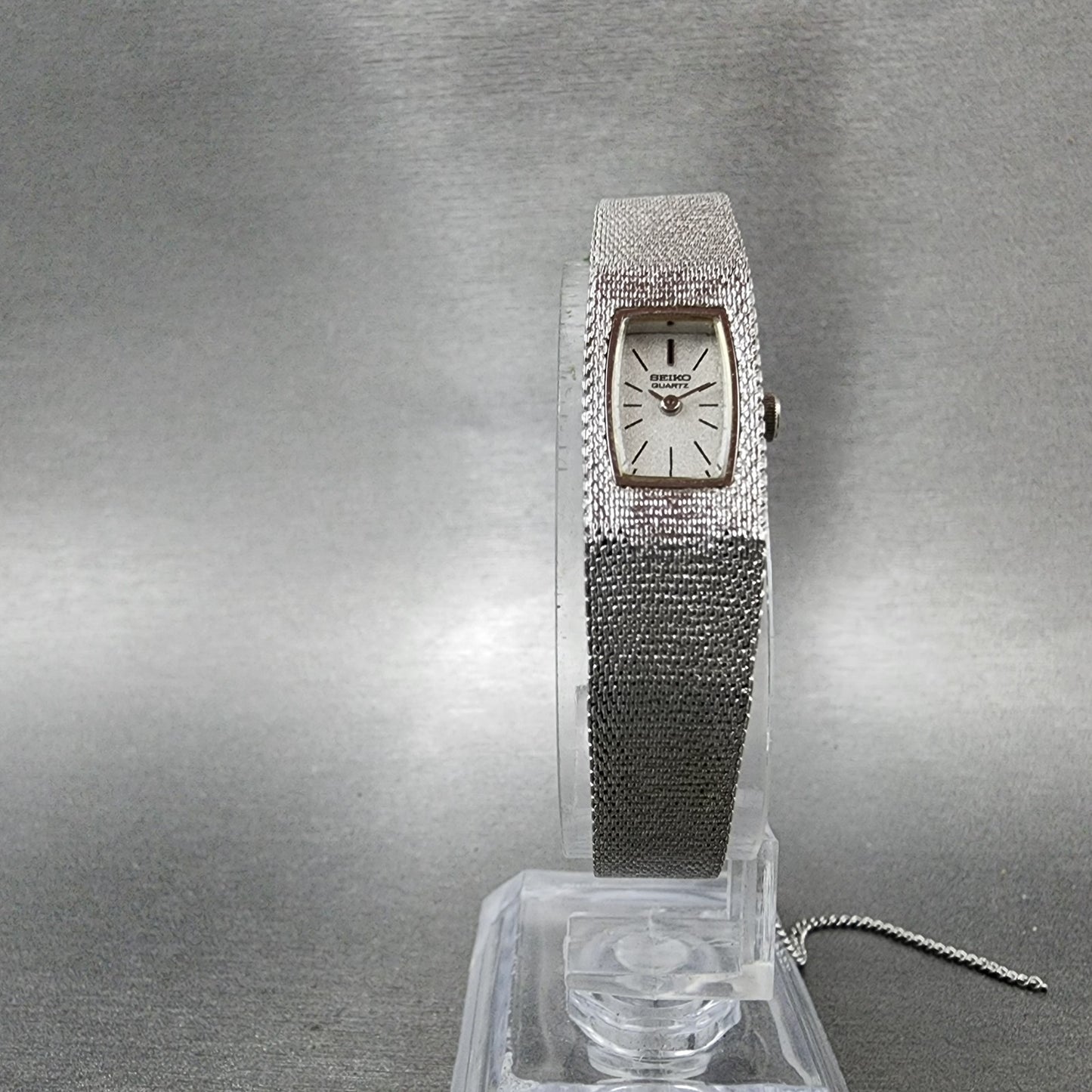 Seiko Tank Watch Women 12mm Silver Dial Silver Tone 13205039 New Battery5