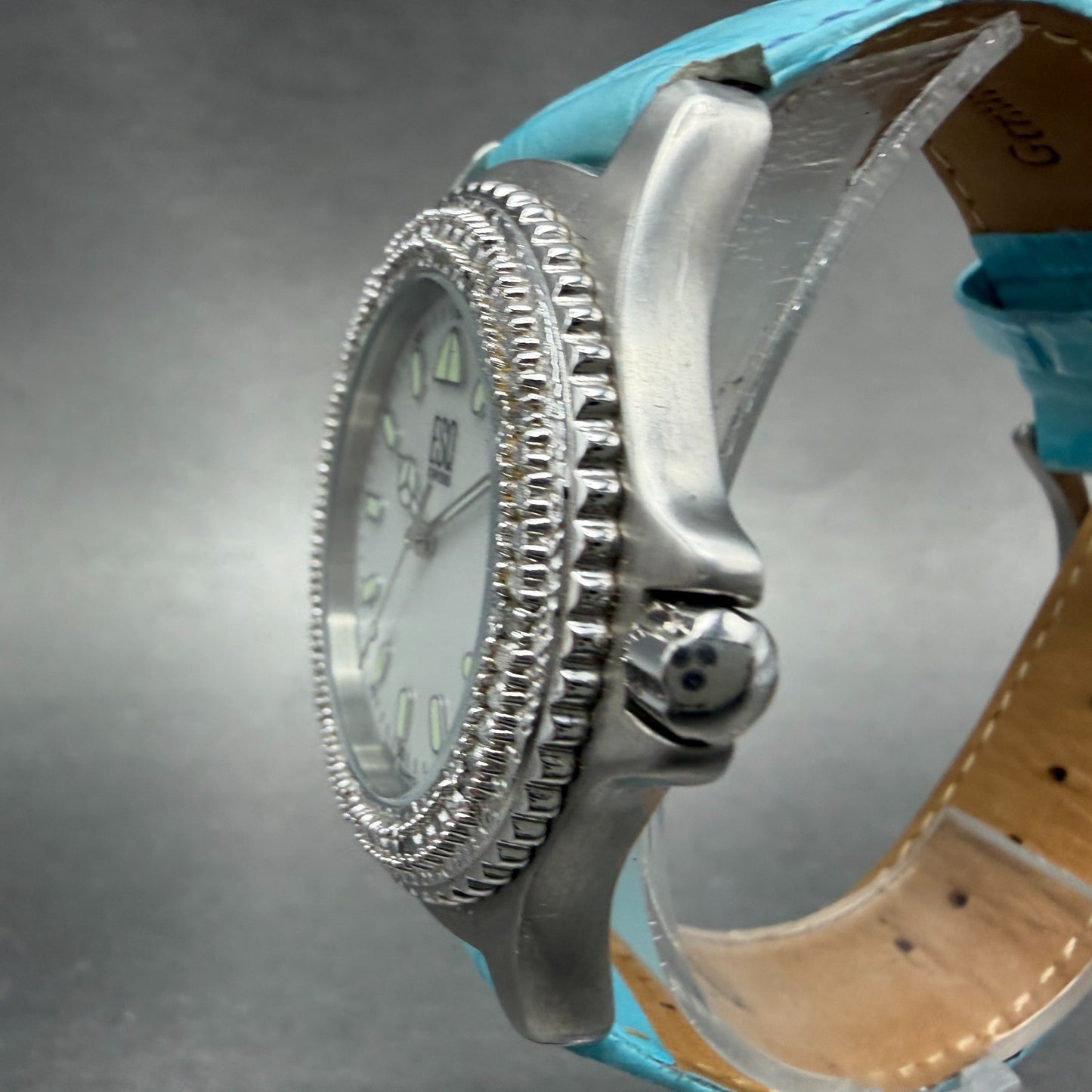 ESQ Dive Watch Women 38mm MOP Dial Steel Diamond Bezel Date E5210 New Batt2