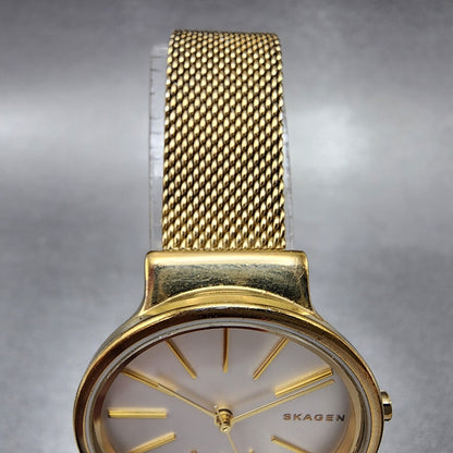 Skagen Ancher Watch Women 30mm Silver Dial Gold Tone Round SKW2477 New Battery4