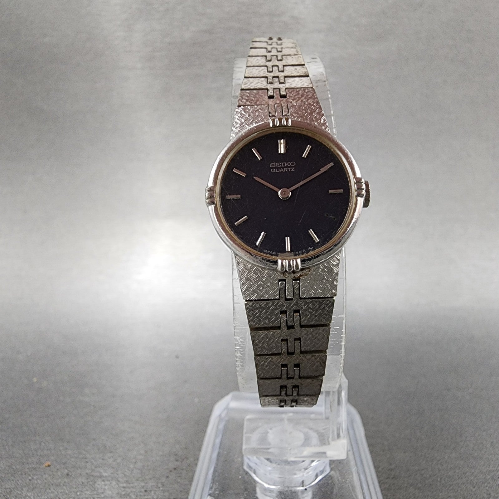 Seiko Watch Women 20mm Black Dial Silver Tone Round 14000250 New Battery READ!!5