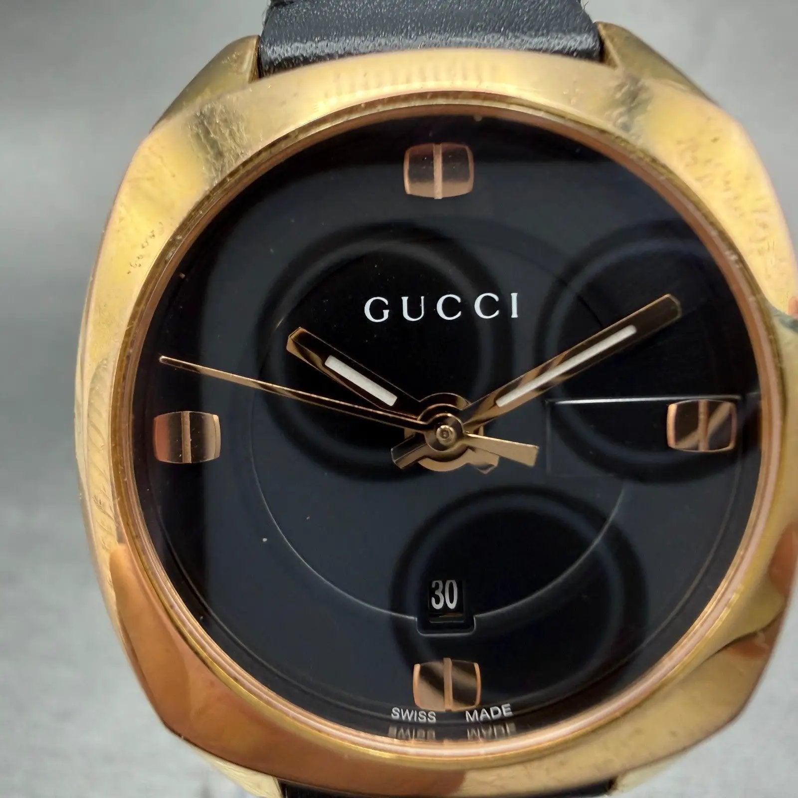 Gucci 142.5 Watch Women 29mm Black Dial Rose Gold Tone Date RoundNew battery1