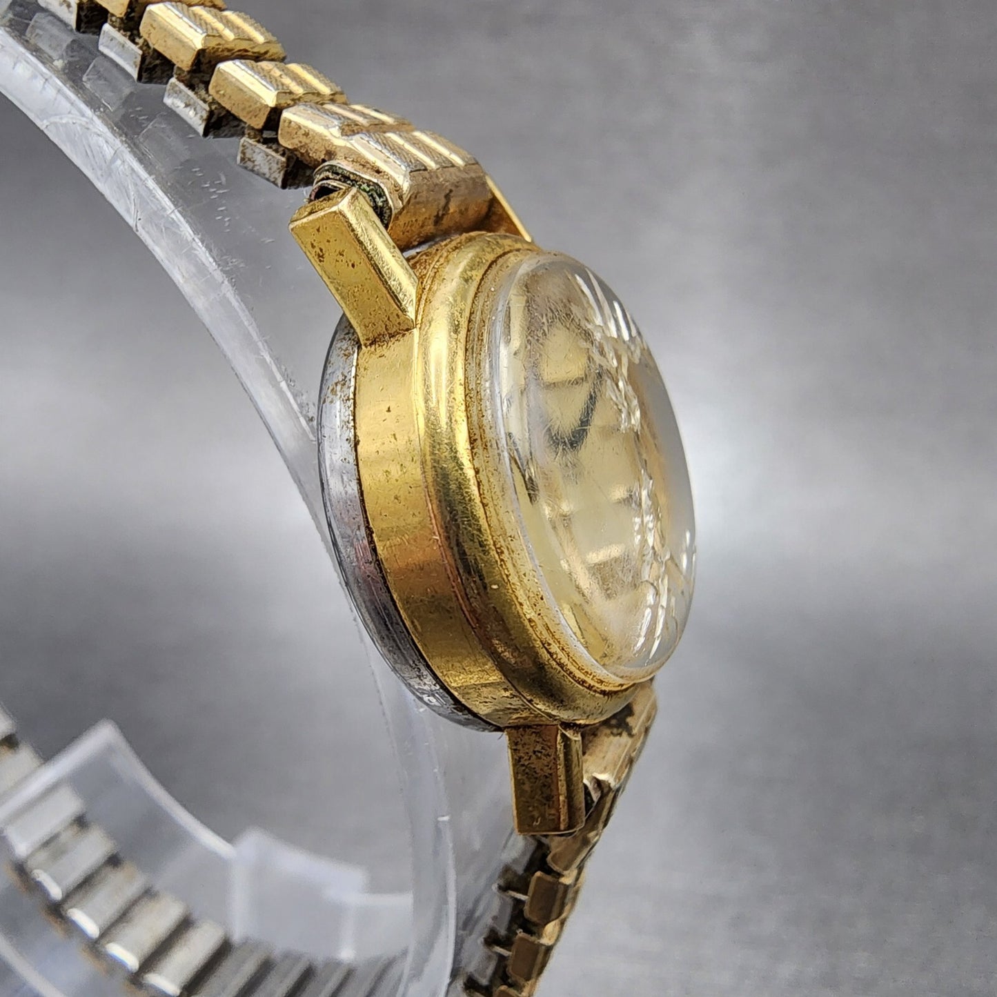 VTG Tissot Watch Women 20mm Gold Dial Gold Plated Round Manual Wind Runs