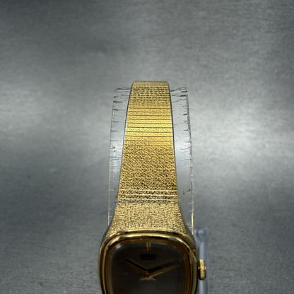 Seiko Watch Women 16mm Silver Dial Gold Tone Square 2C20-5770 New Battery4