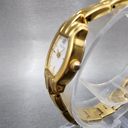 Bulova Watch Women 15mm White Dial Gold Tone Rectangle 97S44 New Battery2