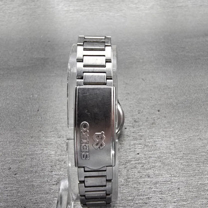 Seiko SQ Watch Women 23mm White Dial Silver Tone Daydate 8523-0039 New Battery7